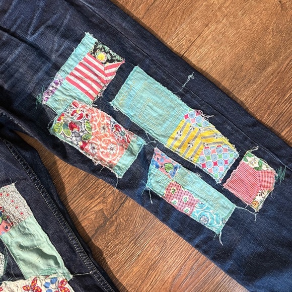 Old Navy Premium low rise loose fit patchwork denim jeans - Picture 2 of 4
